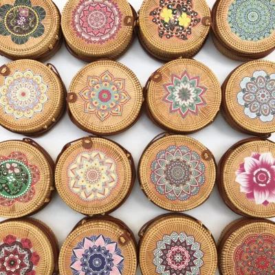 Women Round Rattan Bag Straw Cross Body Bags Handwoven Beach Bohemian Shoulder Purse Leather Straps Natural