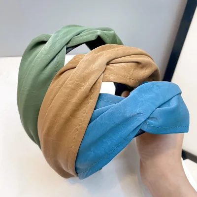 Fashionable Wide Twisted PU Fabric Headband Textured High End Leather Hairband Women Autumn Head Wear