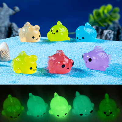 Miniature Luminous Resin Goldfish Figure Animal Ornaments for DIY Landscape Glass Terrarium Garden Moss Crafts Ornaments
