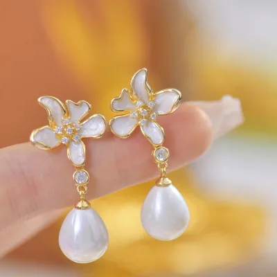 Delicate Luxury Female Senior Dangle Copper Daily Stud Earrings Trendy Sweet Dripping Oil Flowers Pearl Temperament