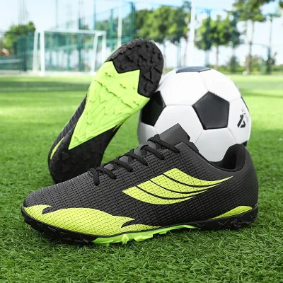Fashion Trend Short Nail Soccer Shoes Outdoor Turf Athletic Anti-Slippery Sneakers