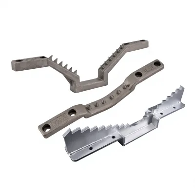 Deli Woodworking Machinery V-Type Chain-Plate Conveyor 1600mm Max Planing Width 4-Year Warranty Made China Models 220/275/320