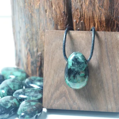 Natural Emerald Pendant for Necklace 30mm Water Drop Shape Oval Cut 3mm Big Hole Healing Crystal Stone