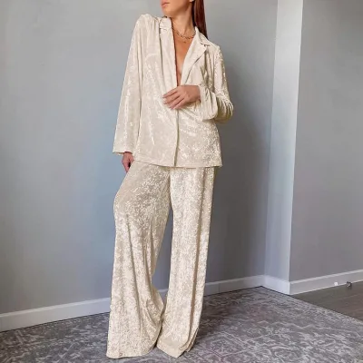 2026 European American Warm Comfortable Soft Gold Diamond Velvet Long-sleeve Full-length Suit Collar Two-piece ODM Pajama Set
