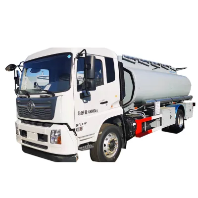 Hot Selling Water Tank Truck with Diesel Fuel Euro 5 Emission Standard for Water Drilling and Transport Storage