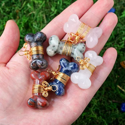 Wholesale Natural Handmade Crystal Bone Pendant Natural Stone Dog Bone Necklace with Black Cord