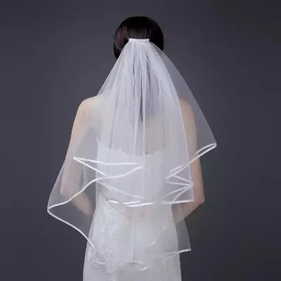 Bridal Veil Women's Simple Tulle Short Wedding Veil Satin Edge With Comb for Wedding Bachelorette Party