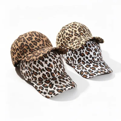 Wholesale Multi Colored Leopard Print 6-Panel Baseball Cap Street Curved Leopard Hard Top Hat Outdoor Sports for Men and Women