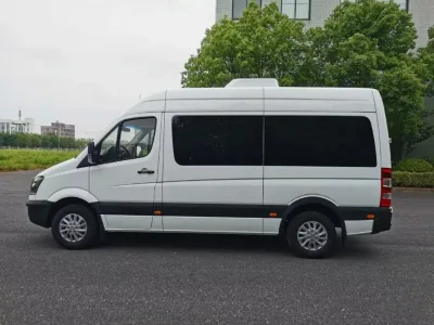 Euro 3 6 Speed Manual Diesel Flat Floor Minibus Private Business Intercity Coach