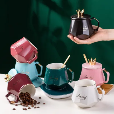 Exquisite Ceramic Japanese Coffee Cup Crown with Lid Spoon Gift Box Ceramic Couples Water Cup Home Breakfast Cup