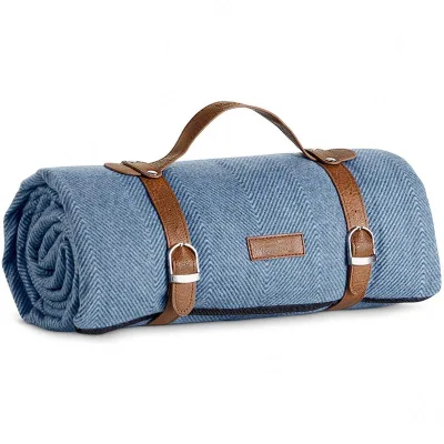 New Hot Sell Solid Color Herringbone 100% Acrylic Woven Blankets Garden Fleece Travelling Picnic Blanket