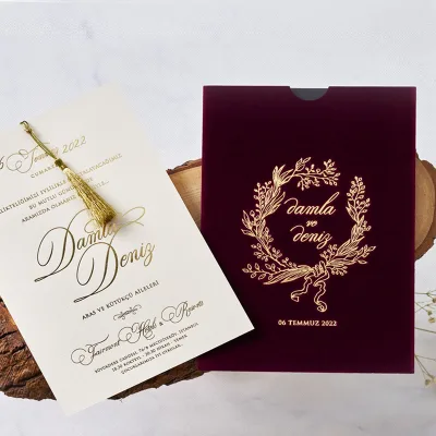 Wholesale Luxurious Velvet Pocket Style Wedding Invitation Card with Custom Design