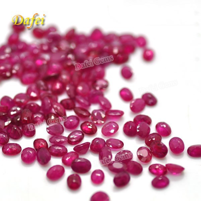 Beautiful Oval Shaped Natural Ruby for Jewelry Design
