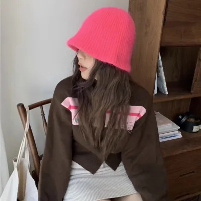New Wholesale Rabbit Fur Knitted Fisherman Cap Women's Bowler Hat With Designer Logo Winter Outdoor Bucket Hat