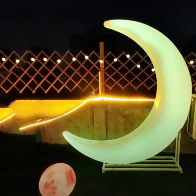 2M PE Plastic Half Moon Light on the Floor for Decoration DC24 Wire Connected RGB Color Changing LED Large Crescent Moon