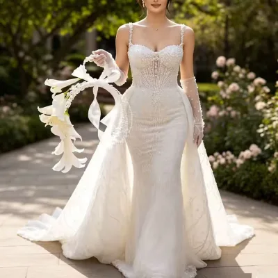 New Arrival Retro Luxury Pearl Embellished Mermaid Wedding Dress High-end Detachable Train Sheer Long Sleeved Bridal Gown