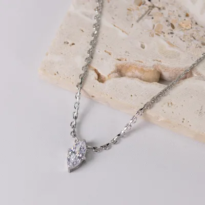 Zirconia Rhomboid Waterdrop Pendant Necklace Stainless Steel Hypoallergenic Waterproof Necklace Fashion Jewelry