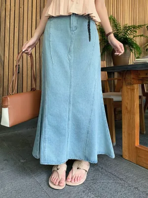 Women Denim skirt Fish tail style denim skirt long style