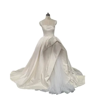 Satin Sweep/Brush Train Floor-Length Wedding Elegant High-End Slimming French-Style Lace Illusion Bridal Gown Custom Made