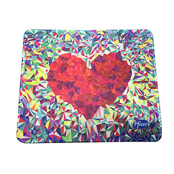 Gaming Mouse Pad, Made of Natural Rubber and Soft Polyester