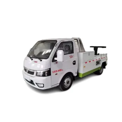 Mini 4x2 Breakdown Recovery Truck With Crane Wreck Tow Truck in Basement