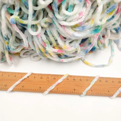 High Quality 100% Polyester Chenille Yarn Dyed Hand Crochet Yarn Fancy Knitting Yarn