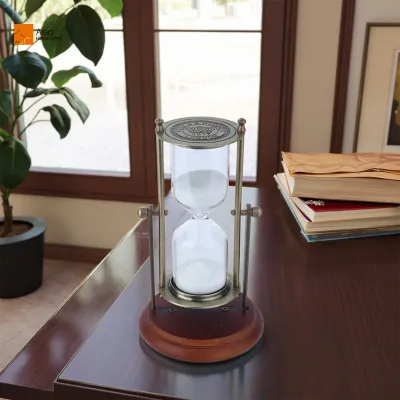 Customizable 3 5 10/15/20 Minutes Hourglass Decorative Sculpture Wooden&Metal Sand Timer Debossed Logo Glass Metal Timing