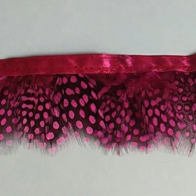 China Factory Wholesale Natural Guinea Fowl Feathers Trimming Fringe with Satin Ribbon Tape