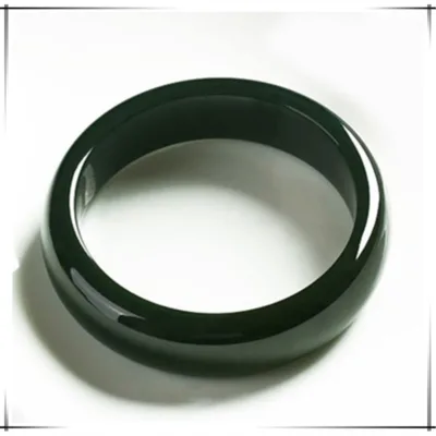 Polished Green Jade Slip-on Bangle Bracelet for Women
