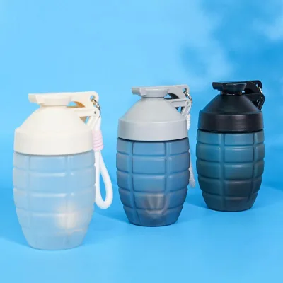 Lightweight Leakproof Travel Friendly Matching Mixing Ball Hot Selling Water Bottle for Hiking