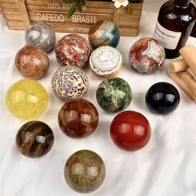 Hot Sale Crystal Ball Handicraft Sphere High Quality Polished Stone Home Decoration Energy Ball for Healing and Medication