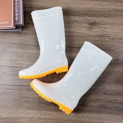 Fashionable Lightweight PVC Wellington Gumboots Hard-Wearing Waterproof Kitchen Rain Boot for Autumn Winter Summer Recyclable