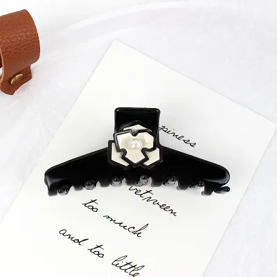 French Styles Classics Camellia Hiar Claw Clip 11cm Large Size White Flower Black Acetate Shark Clip Full Tie Hair Graps