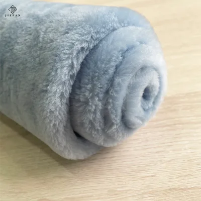 High Quality Genuine Soft Sheep Fur Pelt Tannery Straight Wool 100% Australia Lambswool Customized Color for Winter Animal Fur