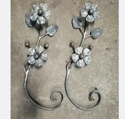 Modern Wrought Iron Panels for Stair Flowers Steel Construction Villa Use Safe Design