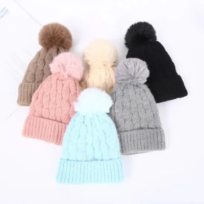 2025 Custom Beanie Big Fried Dough Twists Knitted Wool Ball Pullover Knit Beanie Hat Winter Acrylic Knitted Hat With Pom Pom