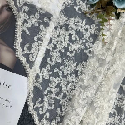 Customised Embroidered Tulle Fabrics Elegant Silk Dress Lace Mesh Fabric for Wedding Apparel & Accessories