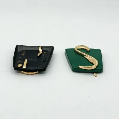 Luxury Gold Metal S Shape Rhinestone Shoe Buckle Black Velvet Base for Women Heels Sandals DIY Footwear Accessories Wholesale