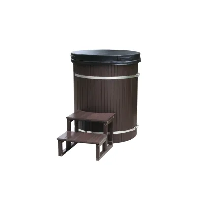 Strong Rain Proof Environmental protection Wooden Cold Plunge Ice Bath With Chiller