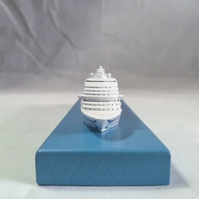 Manufacturer Wholesale Custom Design Factory Price Ship Handicraft Ship Model