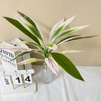 wholesale Fake Green Evergreen Leaves Green Leaves for Floral Arrangements Artificial Brazilian Wood Leaves