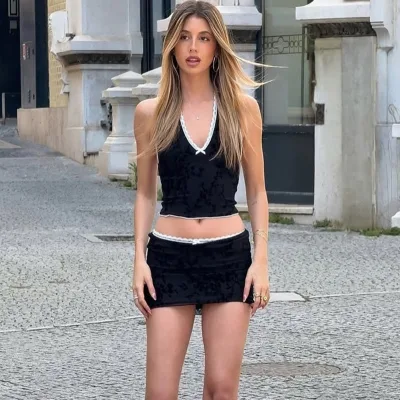Y1565 Hot Selling Summer New Product Sexy Navel Exposed Waist Hanging Neck Vest Short Skirt Two-piece Set