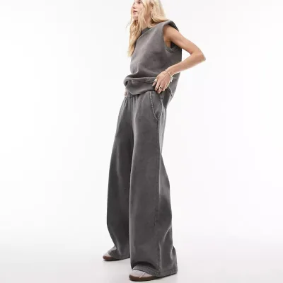2024 Female New Products Premium Acid Washed Charcoal French Terry Top Stacked Sweatpants Sets for Women Two Pieces