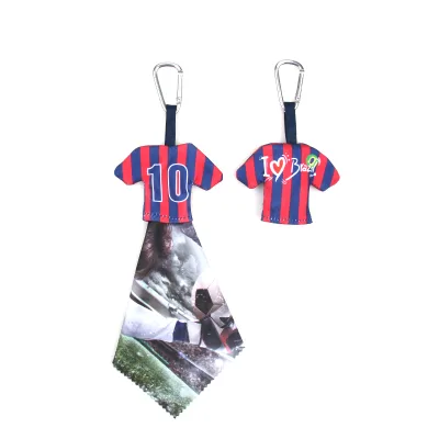 Hot Sale T-shirt Shape Reusable Microfiber Optical Cleaning Cloth with Open Bottom Pouch Customized Colors 15x15cm OEM