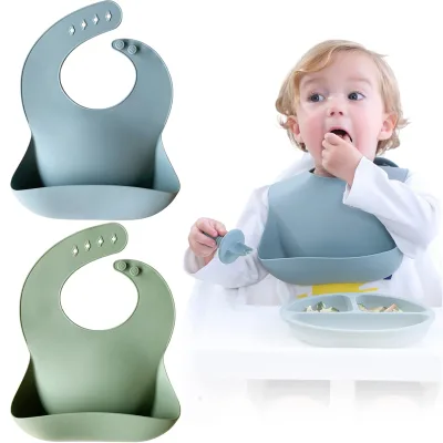 Wholesale Cute Small Eco-Friendly Silicone Baby Bibs BPA-Free Waterproof Dining Feedings Button Closure Customizable for Kids