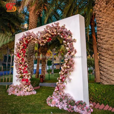 Modern White Heart-Shaped Acrylic Backdrop Panel SMOOTH Square Stage Backdrop for Wedding Professional & New Arrival