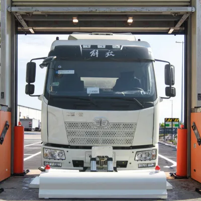 FAW Euro 5 Emission Standard Industrial Sewage Suction Truck Automatic Diesel with Manual Transmission New Condition