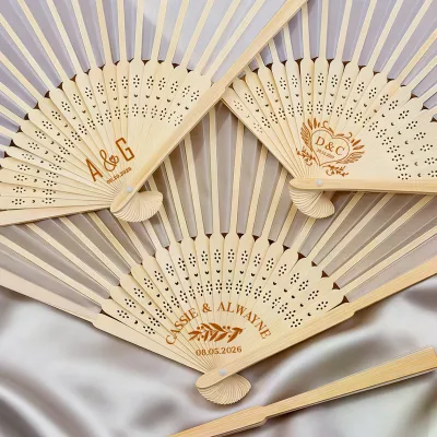 Custom Logo Paper Folding Hand Fan Bamboo Ribs Elegant Bridal Shower Decorations Bulk Hand Fan Wedding Favors Gifts Guest