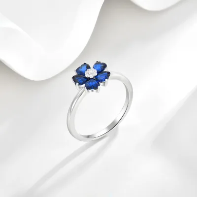 Elegant 925 Sterling Silver Flower Ring Heart Cut Blue Sapphire Color CZ Stone Women Fashion Finger Ring Fine Jewelry Gift