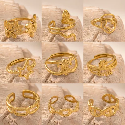 Wholesale Vintage Chic Eight-pointed Star Open Stainless Steel Ring for Women, Adjustable with Oil Press